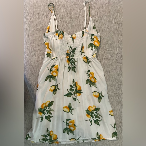 MIMI CHICA Tie Front Lemon Print Dress  S - Picture 3 of 4